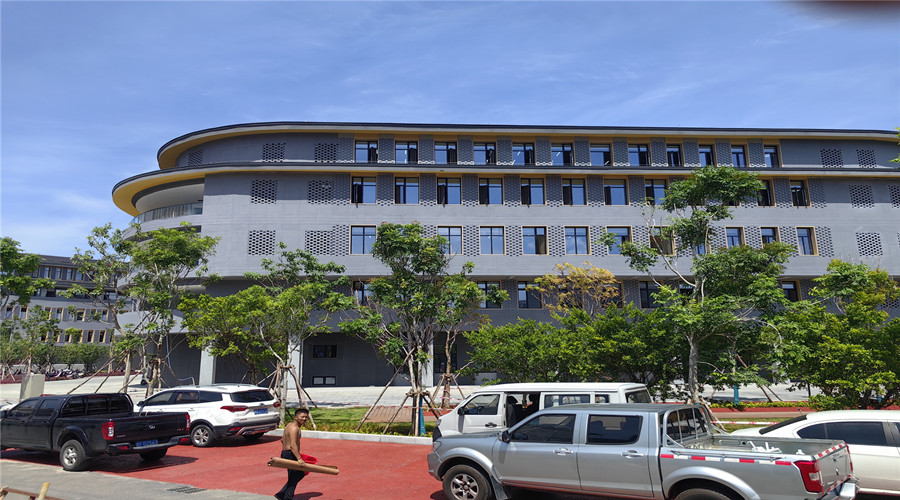 海南中央民族大學UHPC幕墻板工程案例 海南中央民族大學UHPC幕墻板工程案例