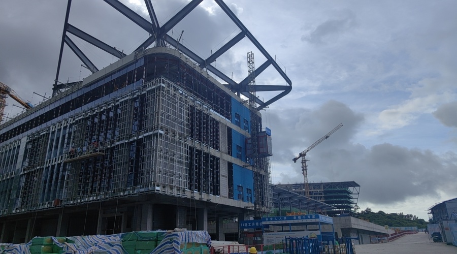 飾紀(jì)上品GRC廠家現(xiàn)場洽談共繪GRC幕墻板項目 飾紀(jì)上品GRC廠家現(xiàn)場洽談共繪GRC幕墻板項目