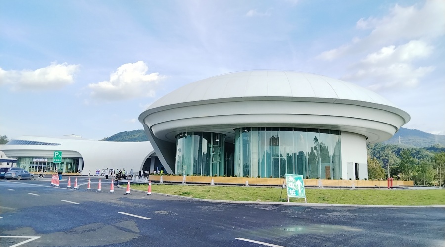 深圳沙田服務區GRC幕墻掛板項目 深圳沙田服務區GRC幕墻掛板項目