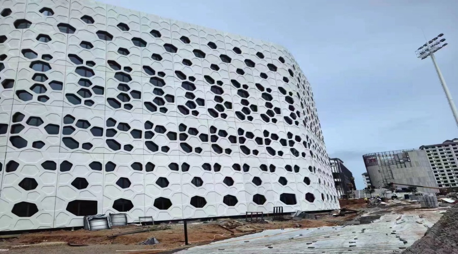 海南新體育中心UHPC幕墻板項(xiàng)目 海南新體育中心UHPC幕墻板項(xiàng)目