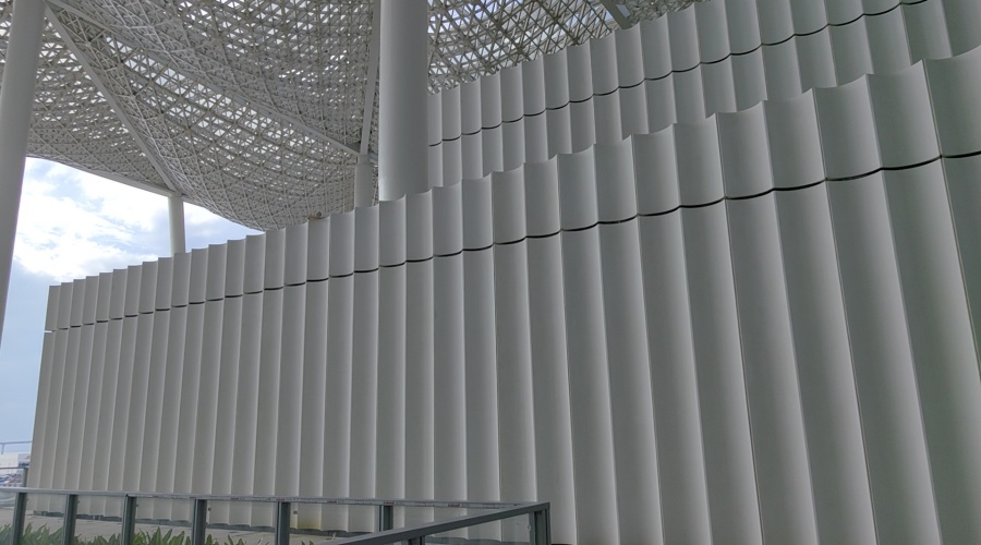 珠海九州灣UHPC雙曲面幕墻板項(xiàng)目 珠海九州灣UHPC雙曲面幕墻板項(xiàng)目