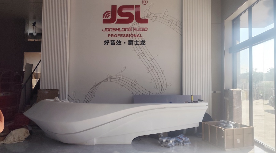 廣東萬(wàn)昌爵士龍音響GRG吧臺(tái)背景墻的案例 廣東萬(wàn)昌爵士龍音響GRG吧臺(tái)背景墻的案例